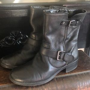 🖤⚡️Black Leather Boots⚡️🖤